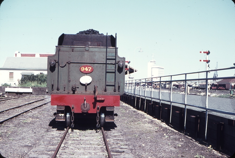 107718: Fremantle Shunter W 947