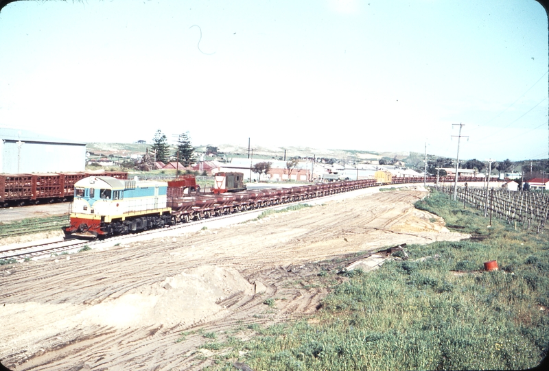 107738: Spearwood Down Ballast J 101front J 102rear Also Y11xx shunting