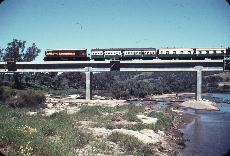 107880: Avon River Bridge Miling Branch Down ARHS Special F 41