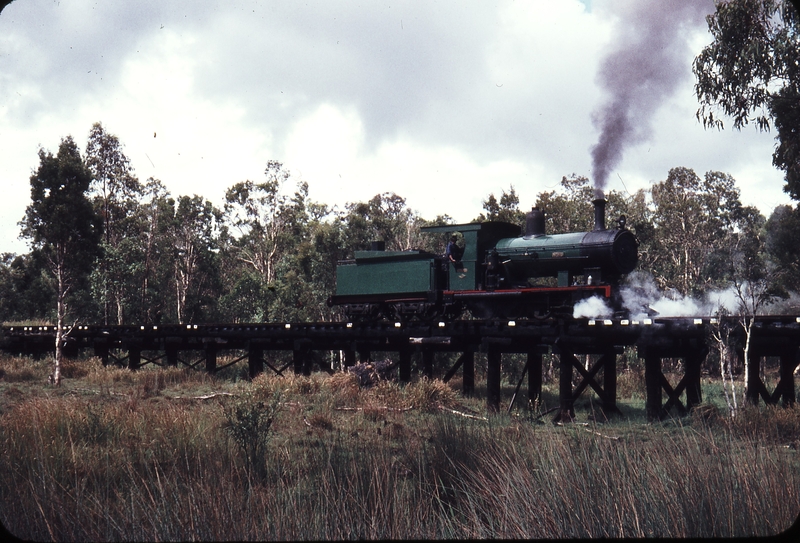 108021: Bingera QR Station - Mill section Up Light Engine No 1 B13 No 48
