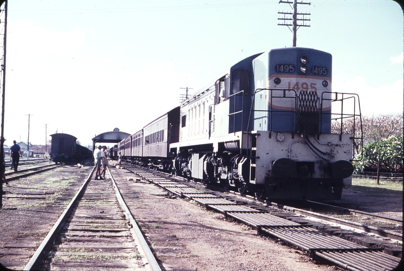 108132: Gladstone Down Rockhampton Mail 1495