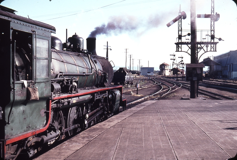 108154: Rockhampton Up Mixed to Mount Morgan BB18 1030