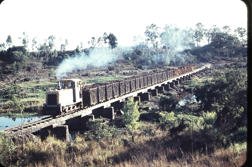 108223: Marian Mill Pioneer River Bridge Up Cane No 4 Hampden Clyde Diesel