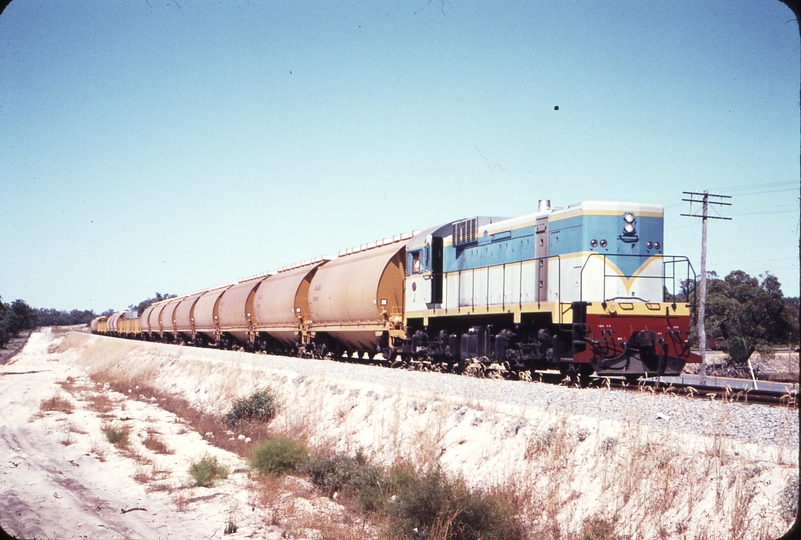 108692: Bibra Lake Down Grain Empty J 105