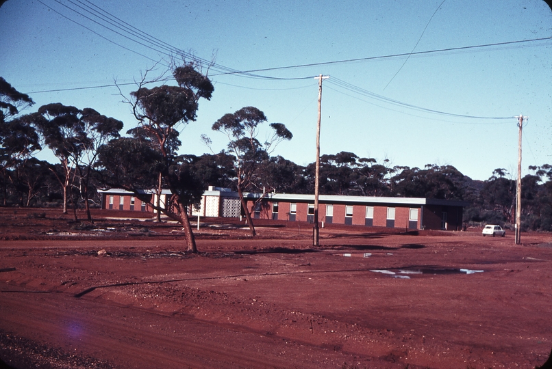 108794: Koolyanobbing Trainmens Barracks