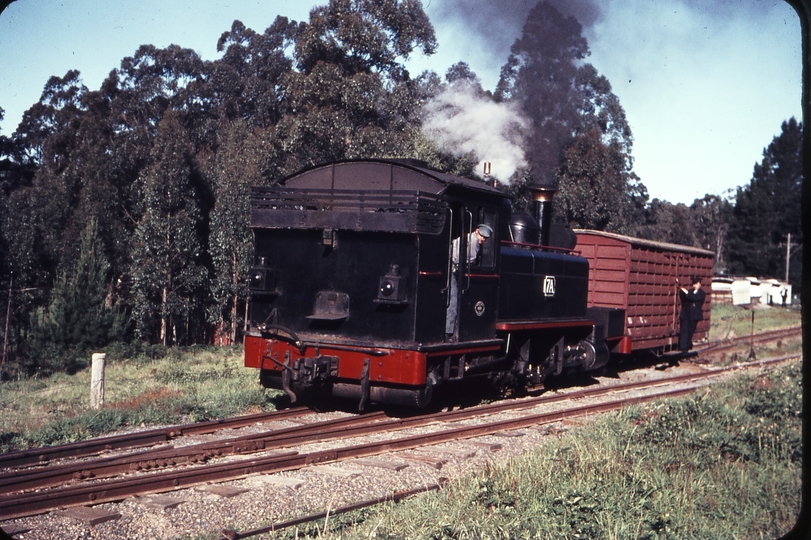 108952: Menzies Creek 7A shunting