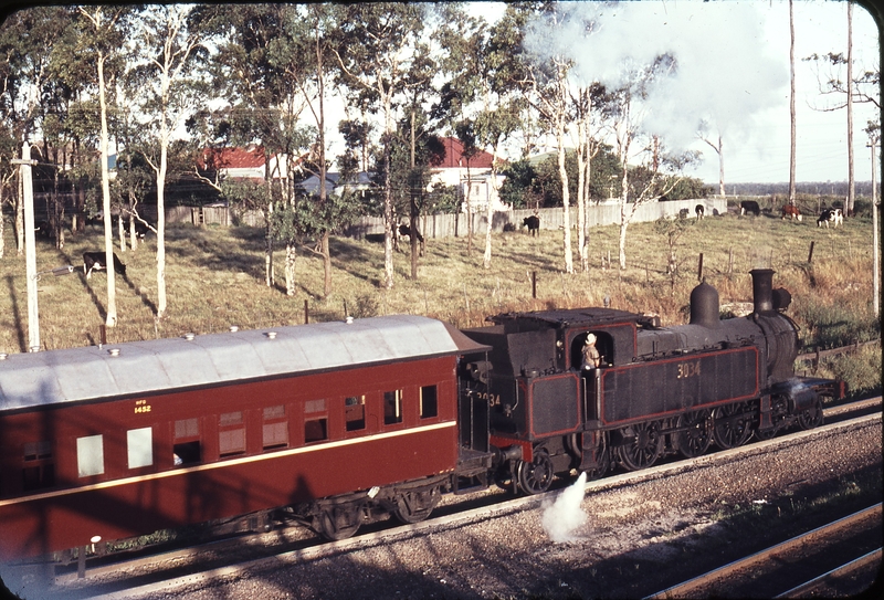 109043: Beresfield Up Suburban 3034 Photo Wendy Langford