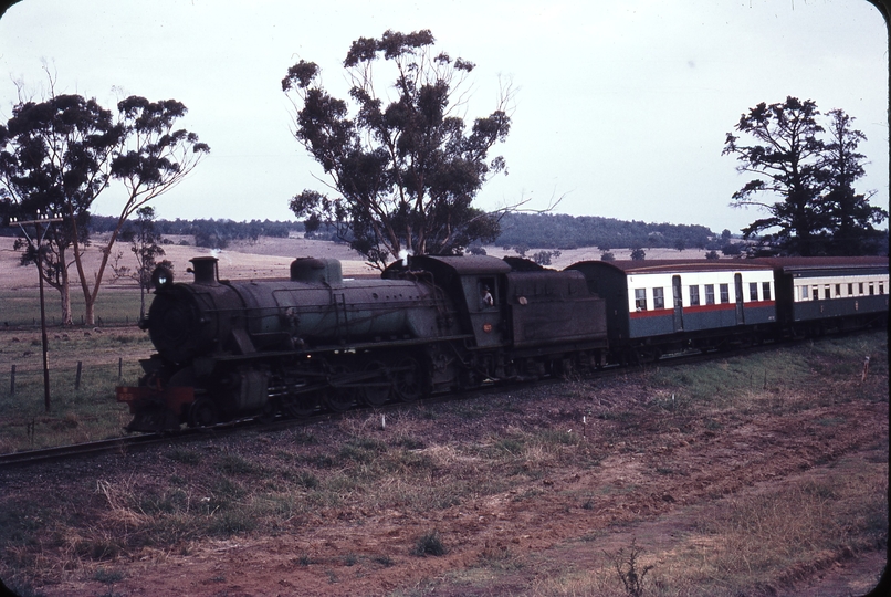 109163: Mile 100 SWR Up Passenger W 925