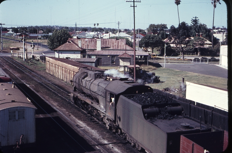 109227: Bunbury Up Goods S 542 also Kia Ora