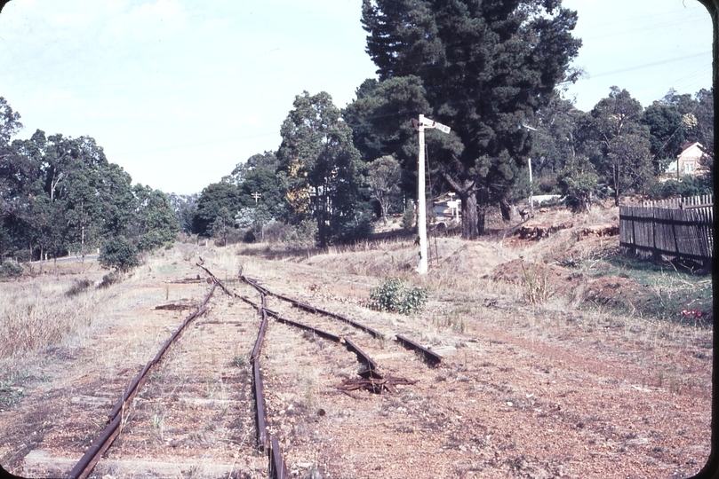 109253: Glen Forrest Down Home Signal Looking towards Perth