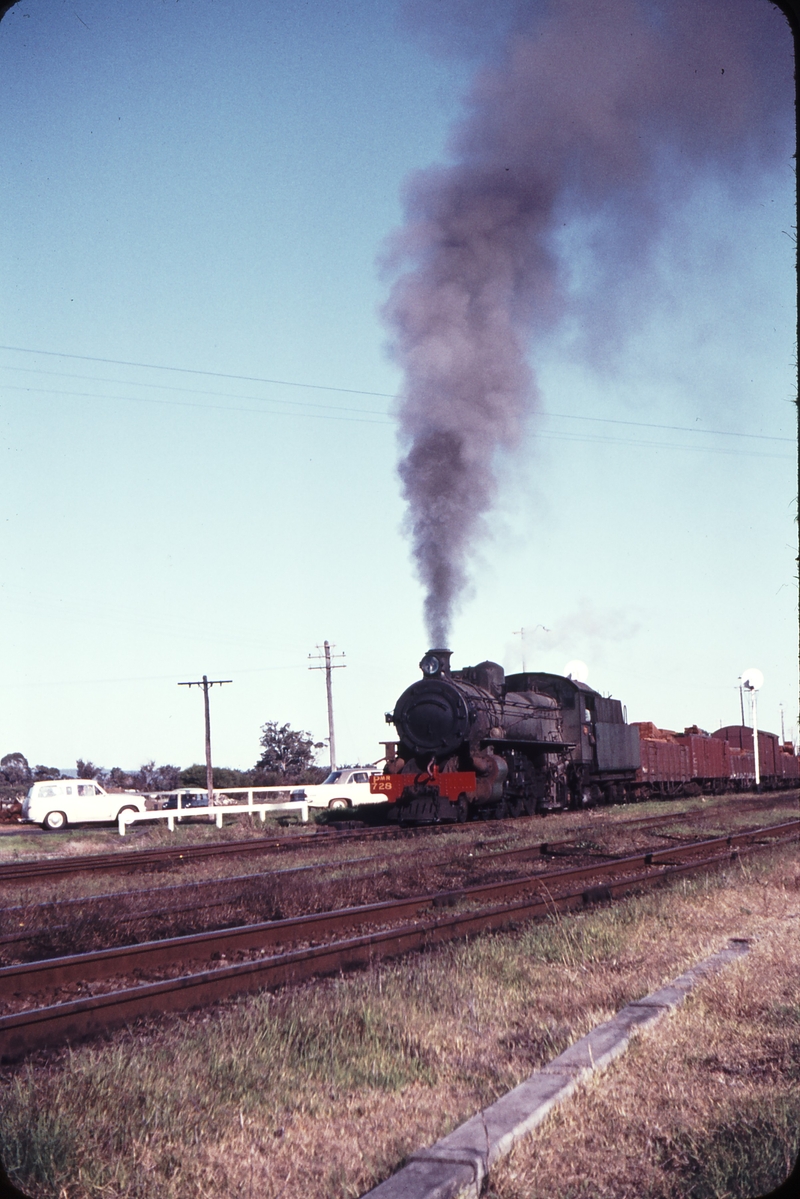 109304: Pinjarra Up Goods Pmr 728