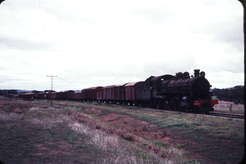 109323: Edwards Crossing Down goods P 508