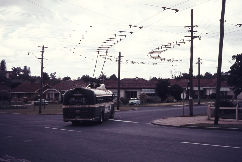 109635: Grantham Street and Brookdale Street Route 77 Eastbound Sunbeam Trolleybus 869