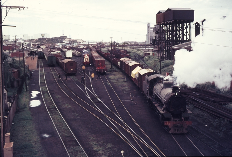 109687: Bunbury Up Goods W 908