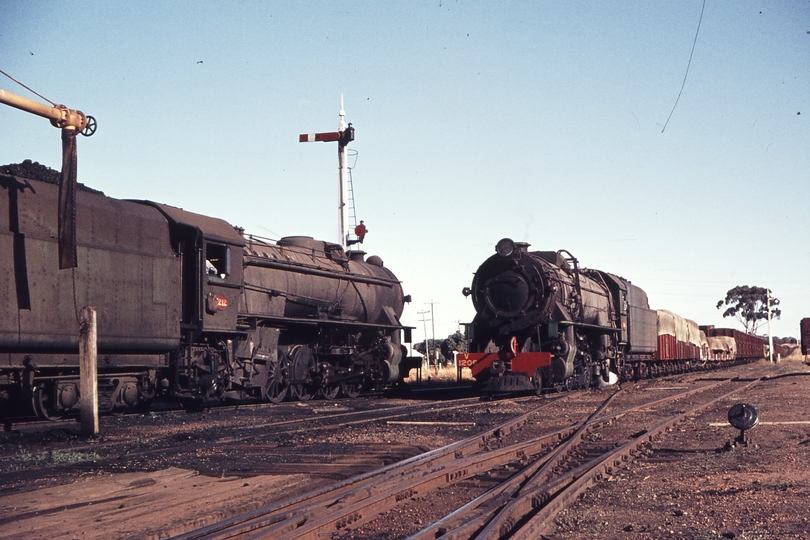 109865: Brookton Down Goods V 1212 and Up Goods V 1207