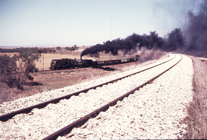 110028: Crystal Brook up side Mile 204.5 Up Ore Empty 404