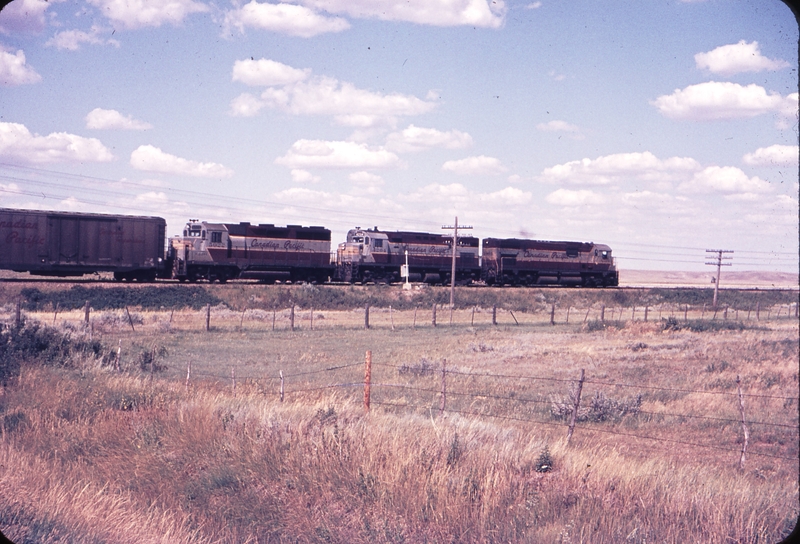 110257: Mile 120.8 Maple Creek Sub. AB No 948 Freight 4504 4204 5022