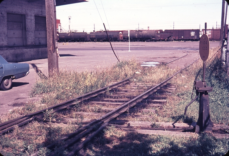 110266: Edmonton AB Edmonton City Yard near 107th Street Three Way Stub Switch