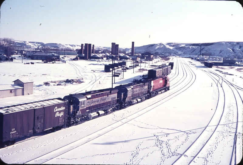 110369: Medicine Hat AB Allowance Ave Bridge No 948 Freight 4708 4230 4218