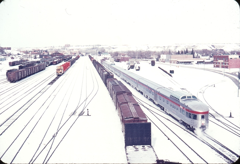 110434: Medicine Hat AB Allowance Avenue No 1 Canadian