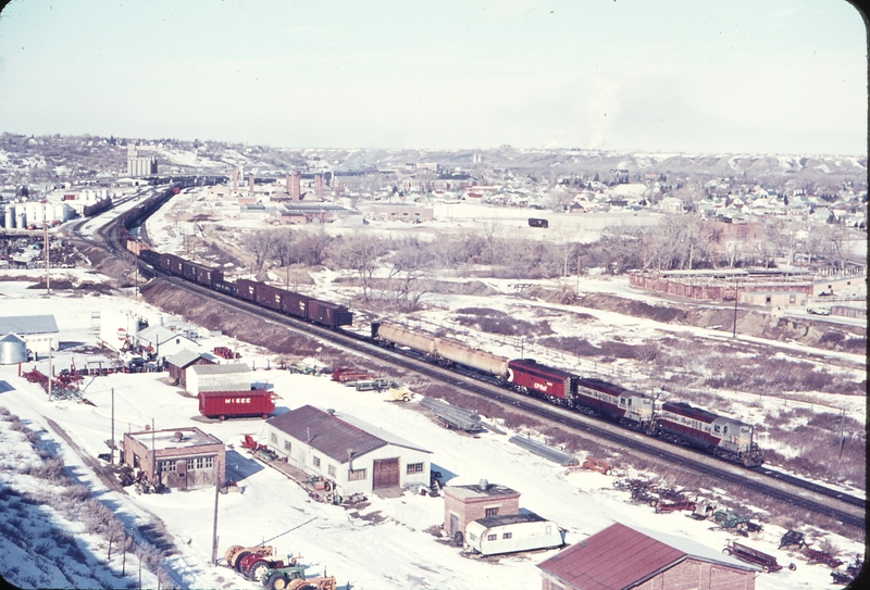 110450: Medicine Hat AB Mile 146 Maple Creek Sub. Eastbound Freight 8623 8694 4431