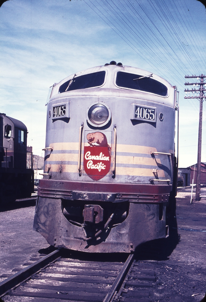 110465: Medicine Hat AB 4065