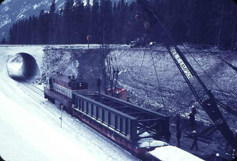 110731: Mile 0.75 Fording Sub. BC 8710 Work Extra Unloading Bridge Girders