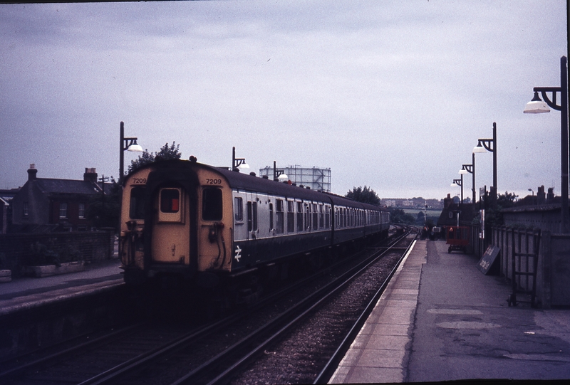 110916: BR Canterbury East KEN EMU to London 7209 trailing