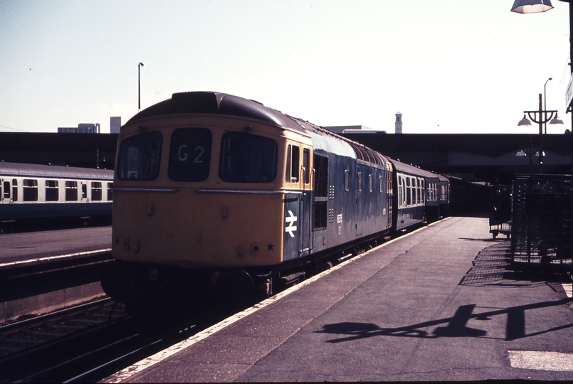 110965: BR Southampton HAM Train to Exeter D 6575