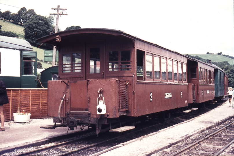 111030: W&LLR Llanfair Caereinion MGY ec Zillertalbahn Carriages