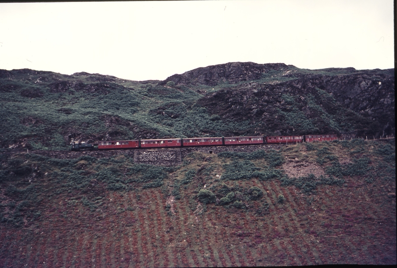 111179: Festiniog Railway Garnedd Tunnel MER Down Passenger Mountaineer