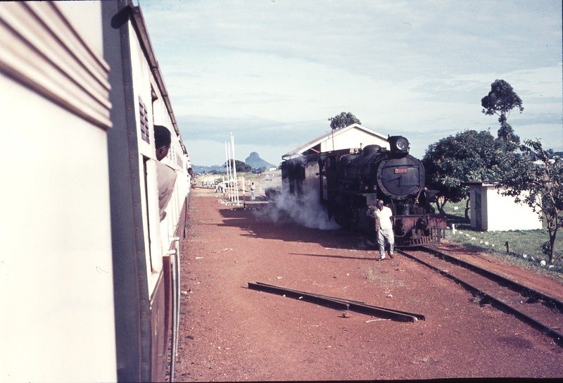 111466: Malaba Kenya Eastbound Goods 3144 Tharaka Taken from Westbound Mail