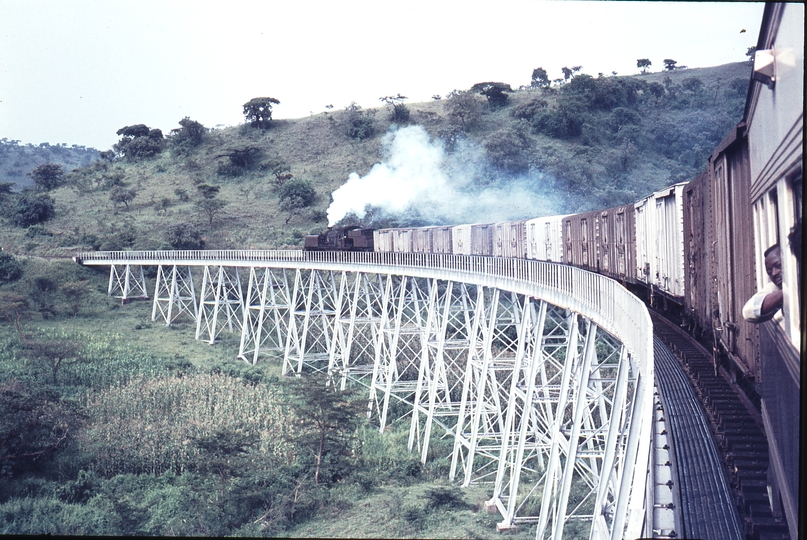 111557: Mile 536-11F between Tunnel and Fort Ternan Kenya Westbound Mixed 5812