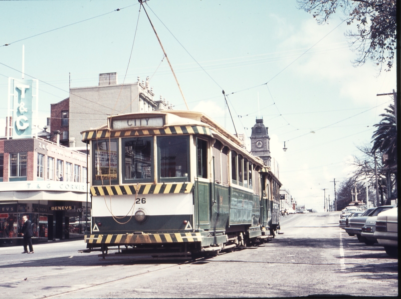 111672: Holding Loop in Sturt Street Standbies No 26 No 27