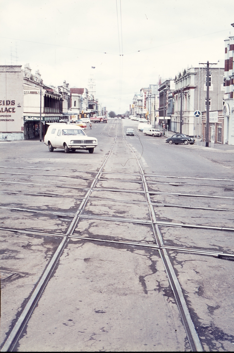 111677: Ballarat Lydiard Street Level Crossing