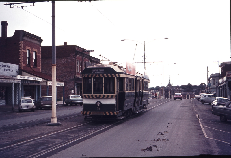 111718: Eaglehawk High Street at Church Street No 5 to Quarry Hill