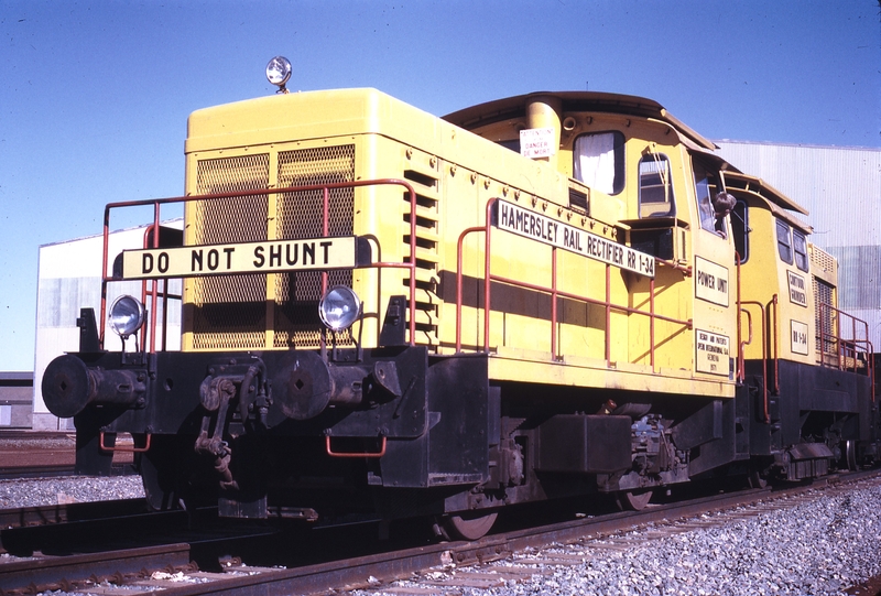 111917: Hamersley Iron Railway 7 Mile Depot Speno Rail Grinding Train Locomotive