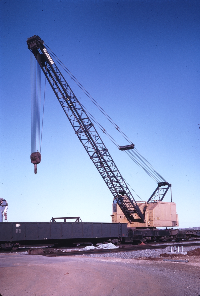 111918: Hamersley Iron Railway 7 Mile depot American Hoist