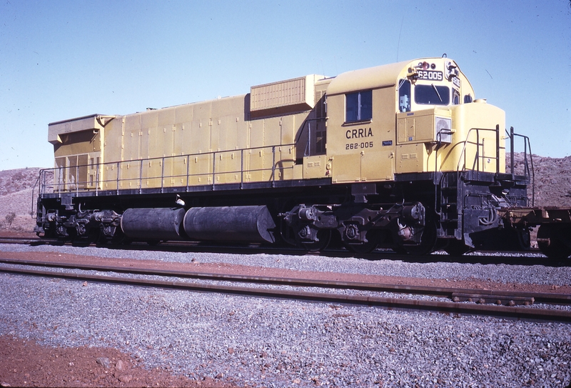 111929: Robe River Railway MKMO Depot at 7 Miles 262-005