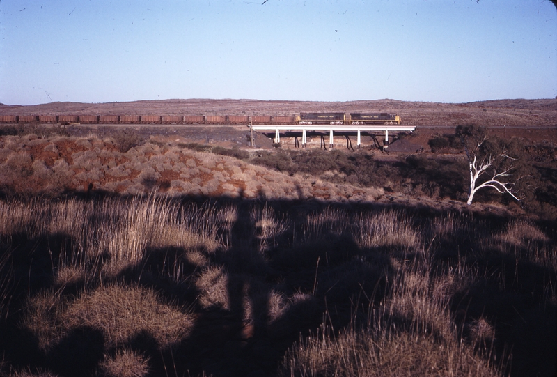 111945: Hamersley Iron Railway Mile 47 Loaded Ore Train