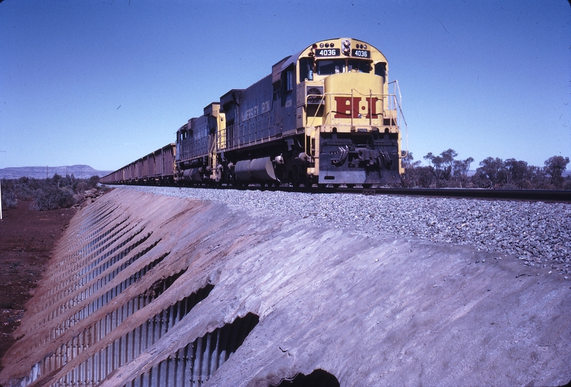 111954: Hamersley Iron Railway Fortescue River Mile 112 Loaded Ore Train 4036 4033