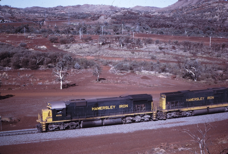 111964: Hamersley Iron Railway Mile 177 Loaded Ore Train 4034 2013