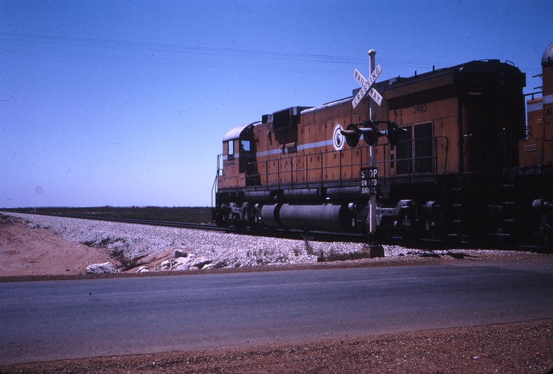 112043: Mount Newman Railway Mile 6.75 Loaded Ore Train 5465 5455