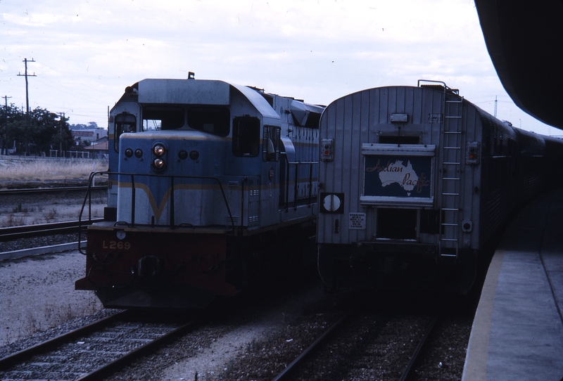 112123: Perth Terminal L 269 running round Indian Pacific cars