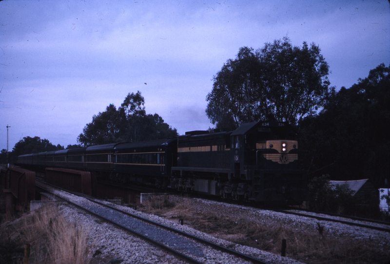 112150: Wangaratta Up Intercapital Daylight X 34