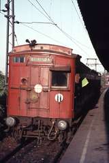 112360: Flinders Street Down Suburban to St Kilda 2-car Swing Door