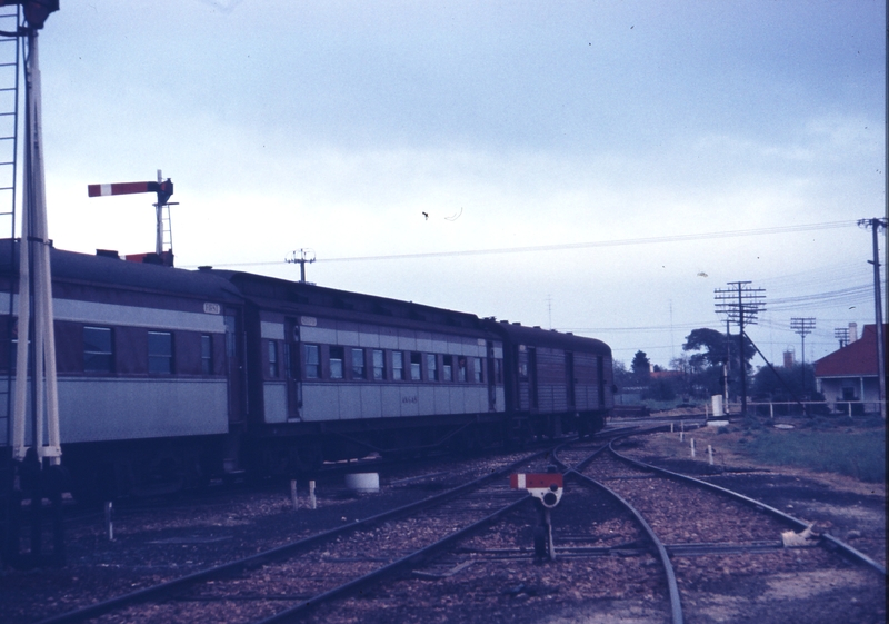 112524: Mount Gambier Down Passenger from Adelaide 957