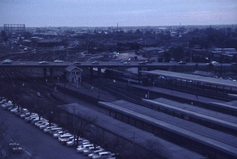 112532: Adelaide Station viewed from Grosvener Hotel