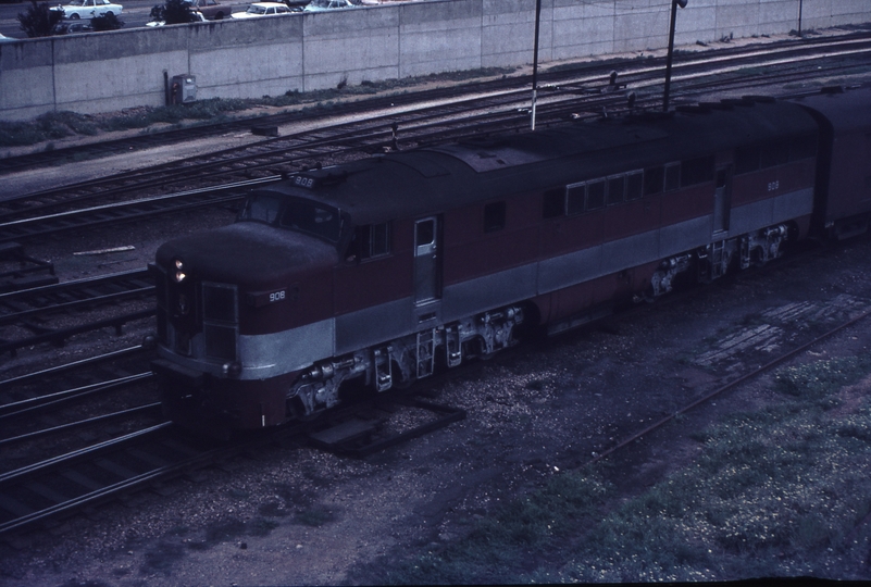 112540: Adelaide Up Passenger from Tailem Bend 908