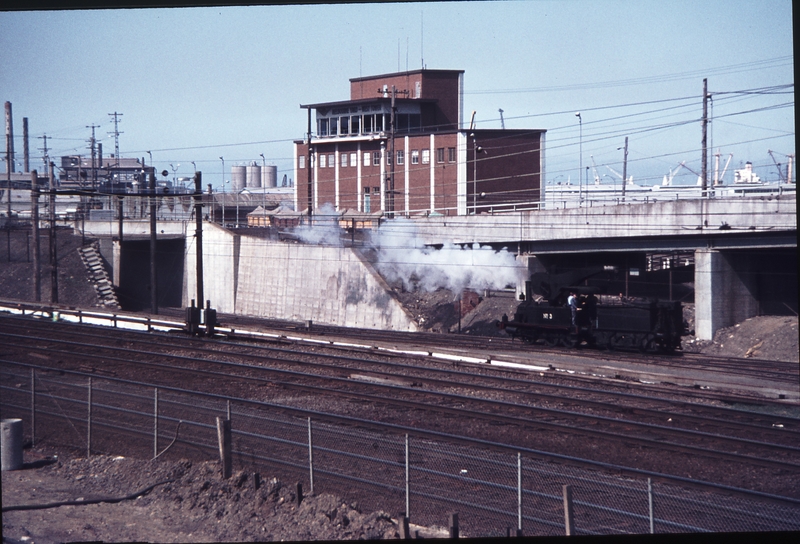 112598: Melbourne Hump Yard Down Light Engine No 3 Crane